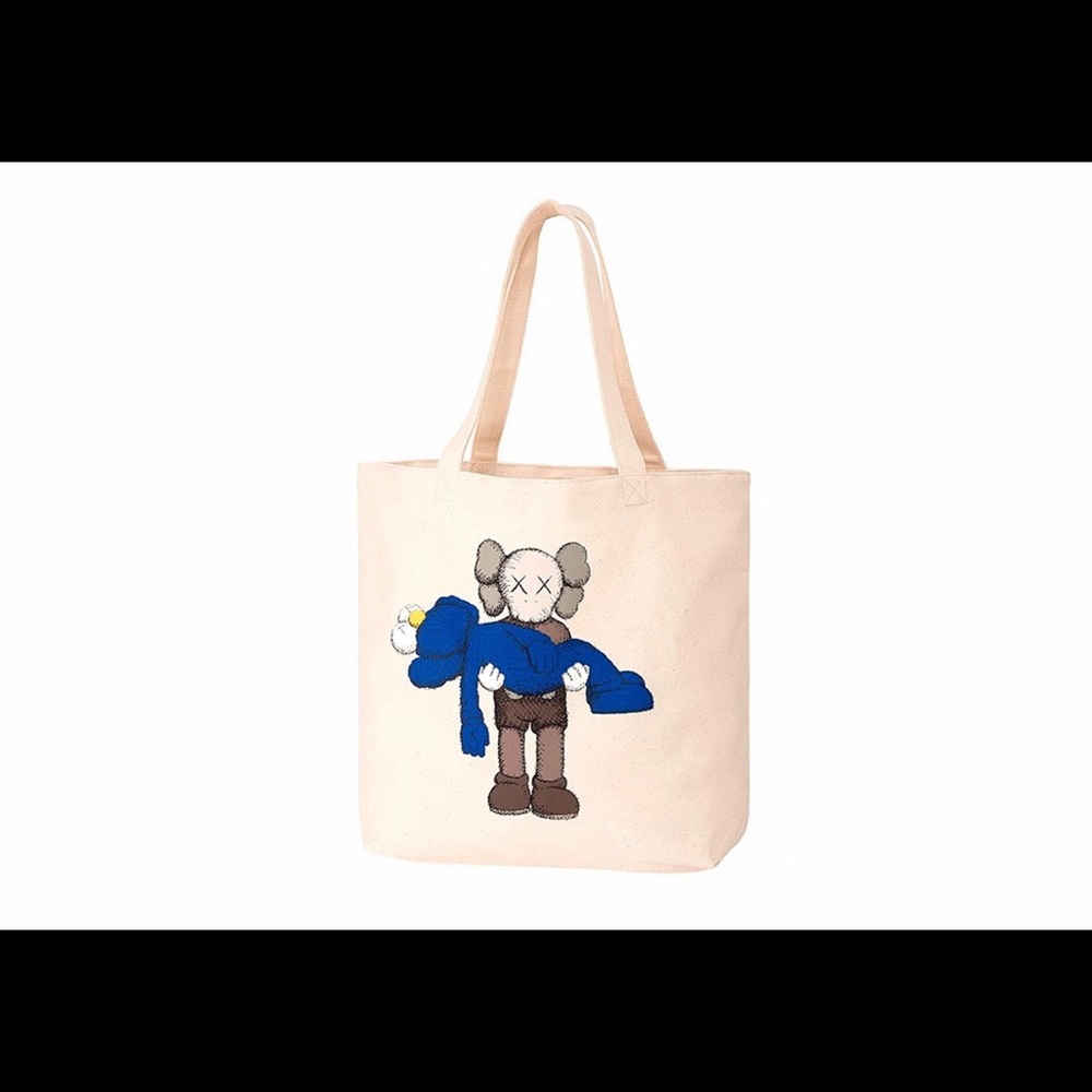 Kaws x Uniqlo gone tote bag